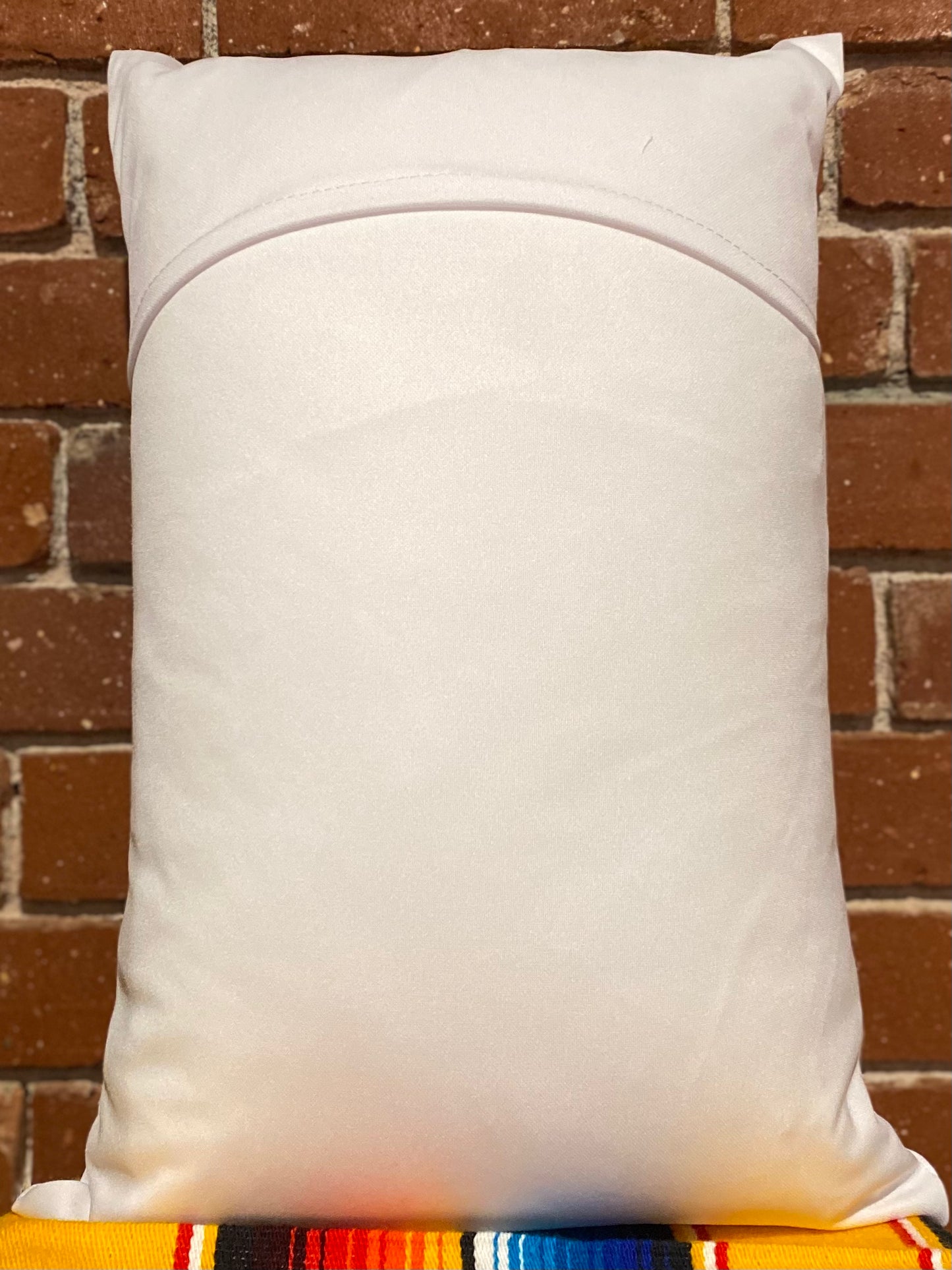 Modelo Chelada ‘Limón y Sal’ Pillow